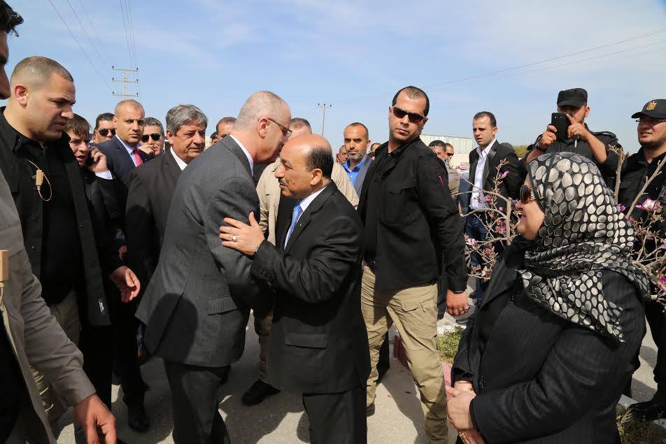 الحمد الله يصل غزة رامي الحمد الله