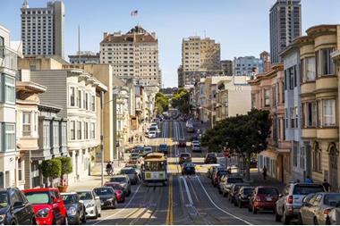 حظر التجول في سان فرانسيسكو الأمريكية