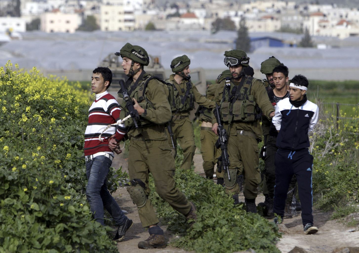 اعتقال 1700 فلسطيني من الخليل خلال 2014