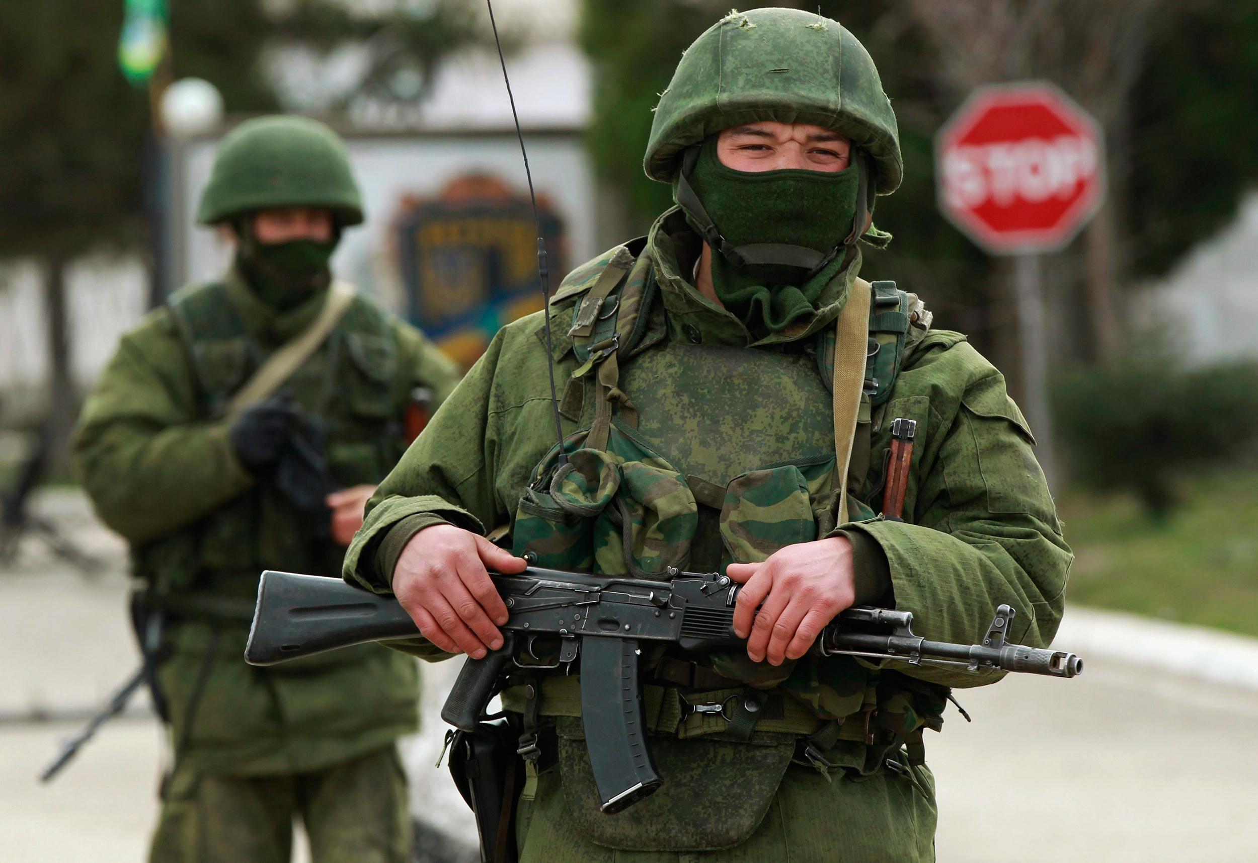 نشر 10 آلاف جندي لحماية حدود روسيا الغربية
