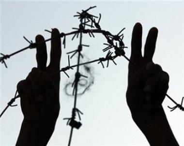 الاسير الإداري مشهور ديرية