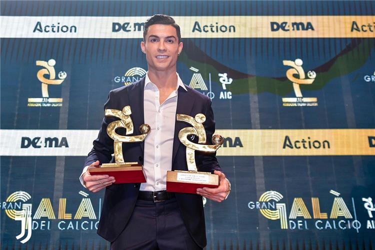 رونالدو يتجاهل "الكرة الذهبية".. ويحصد جائزتين جديدتين