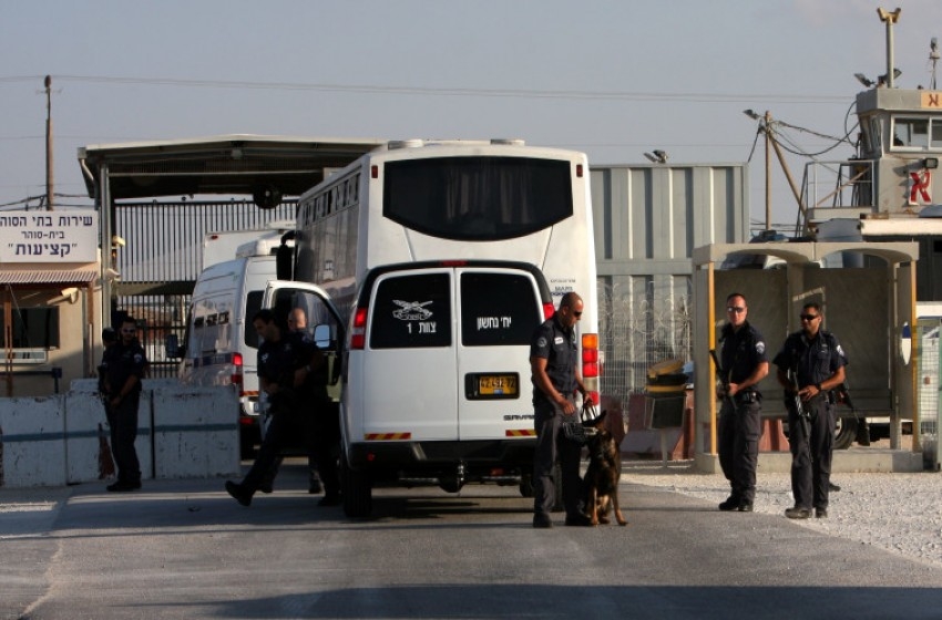 تمديد أمر الإفراج عن الأسرى الفلسطينيين ذوي الأحكام القصيرة