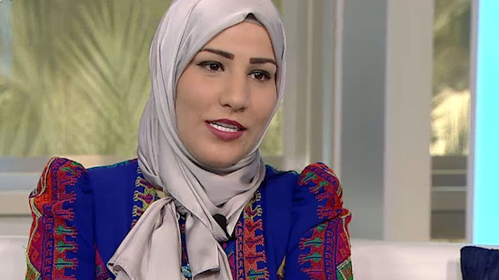 بين الغناء والحجاب..ماذا اختارت نداء شرارة؟