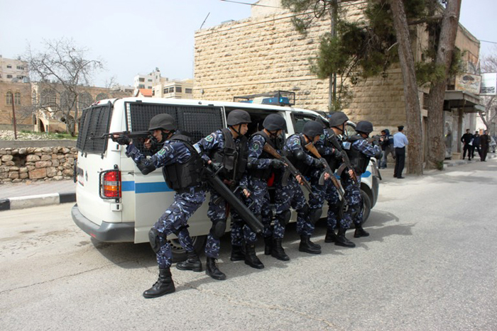 القبض على شخص بحوزته نصف كيلو مخدرات مخدرات