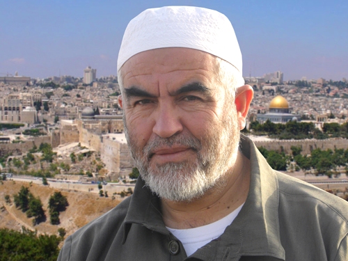 الشيخ رائد صلاح يعلن اضرابا مفتوحا عن الطعام احتجاجا على عزله