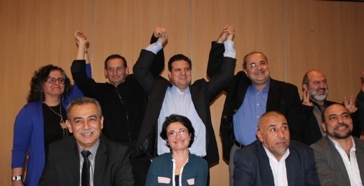 معاريف: القائمة المشتركة ستحصد 15 مقعداً القائمة المشتركة