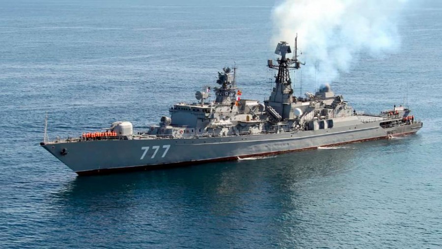 نيويورك تايمز: "إسرائيل" أبلغت أمريكا باستهدافها السفينة الإيرانية "ساويز"