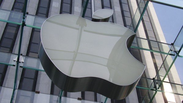 "آبل" تعتزم اطلاق جهاز قابل للارتداء لتتبع الصحة ابل