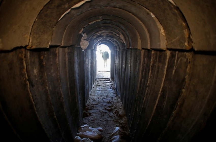 الاستخبارات الإسرائيلية: "الضيف" يشرف على "مترو الأنفاق" في غزة