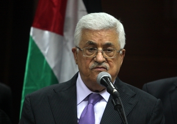 الرئيس يتساءل: " لماذا ترفض حماس المبادرة المصرية؟ الرئيس محمود عباس