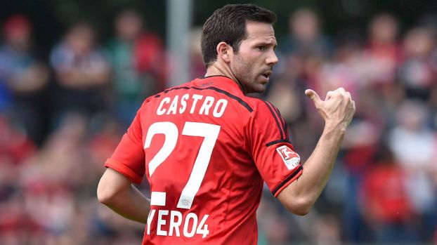 "غونزالو كاسترو" في صفوف "بروسيا دورتموند" "غونزالو كاسترو" في صفوف "بروسيا دورتموند"