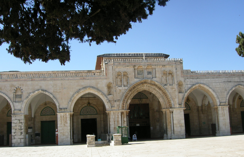 وزير السياحة الأردني يزور المسجد الأقصى وزير السياحة