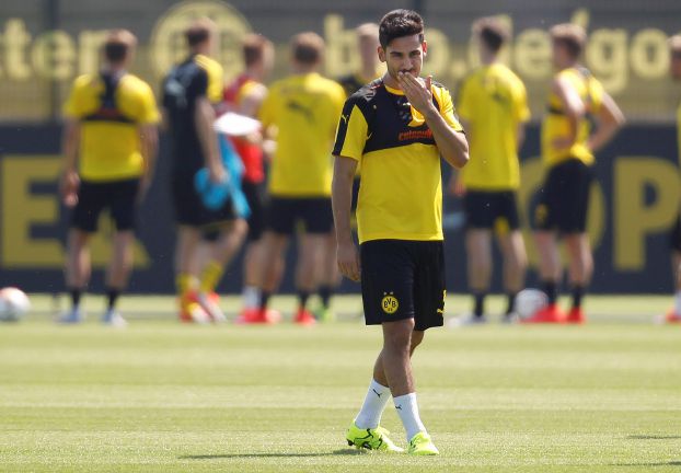 غوندغان يمدد عقده مع بوروسيا دورتموند غوندغان يمدد عقده مع بوروسيا دورتموند