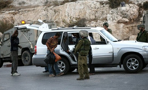 مصادرة سيارات الفلسطينيين مصادرة سيارات الفلسطينيين