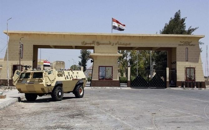 السلطات المصرية تتراجع عن قرار فتح معبر رفح البري مصر