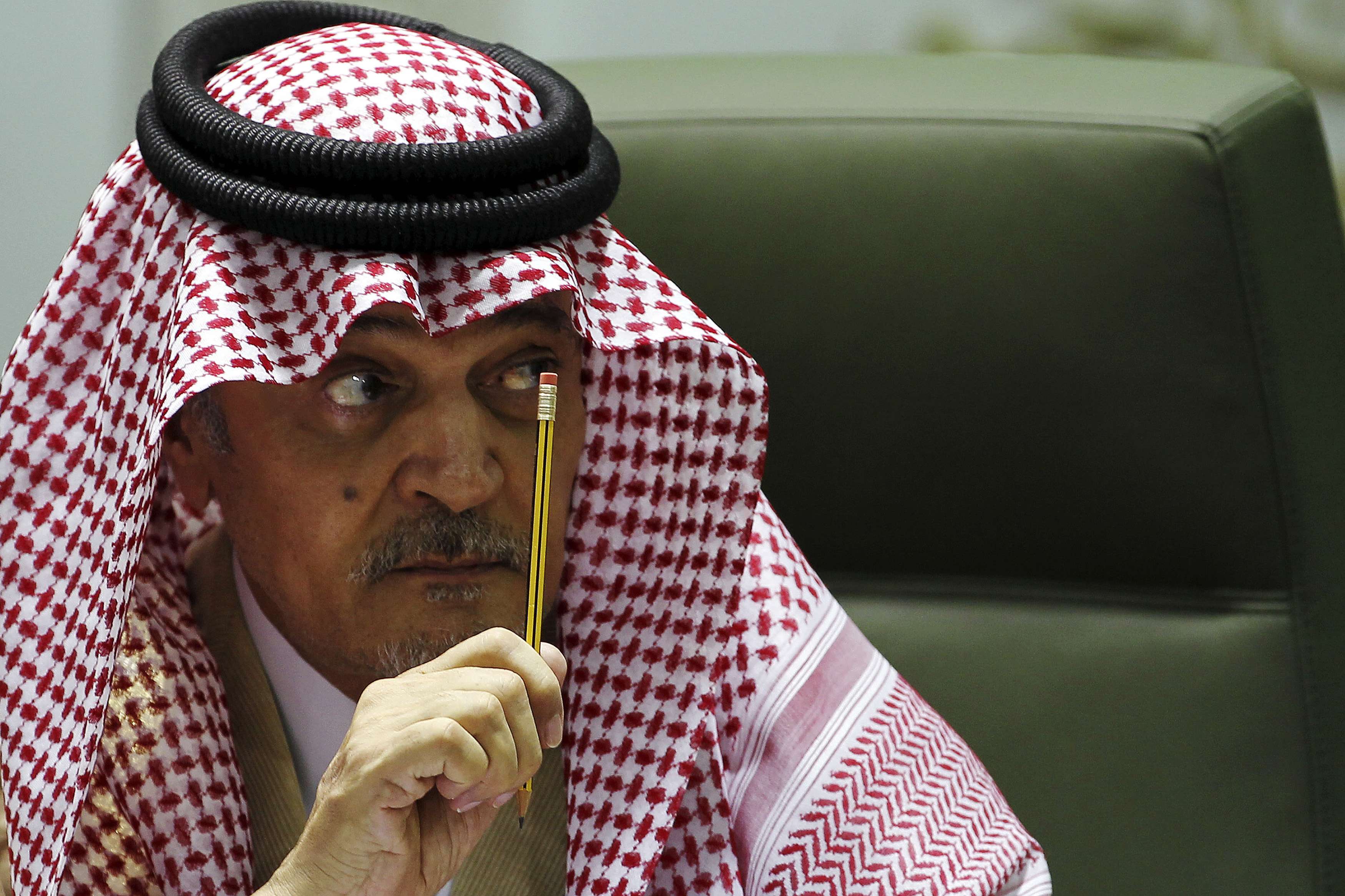 فيديو: سعود الفيصل يهاجم بوتين خلال القمّة العربية فيديو: سعود الفيصل يهاجم بوتين خلال القمّة العربية