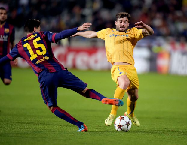 بارترا خارج قائمة برشلونة بارترا