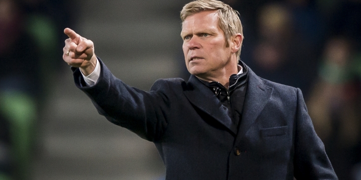 "جو أهيد ايجلز" الهولندي يفقد مدربه نهاية الموسم "جو أهيد ايجلز" الهولندي يفقد مدربه نهاية الموسم