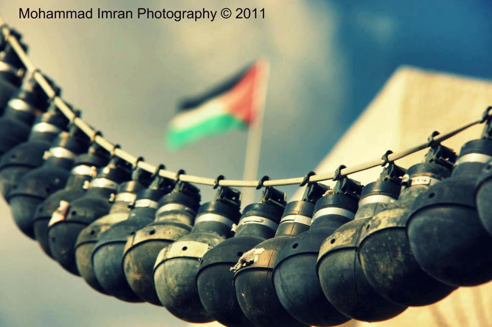 الخليل: استشهاد مسن اختناقًا بالغاز المسيل للدموع الخليل: استشهاد مسن اختناقًا بالغاز المسيل للدموع