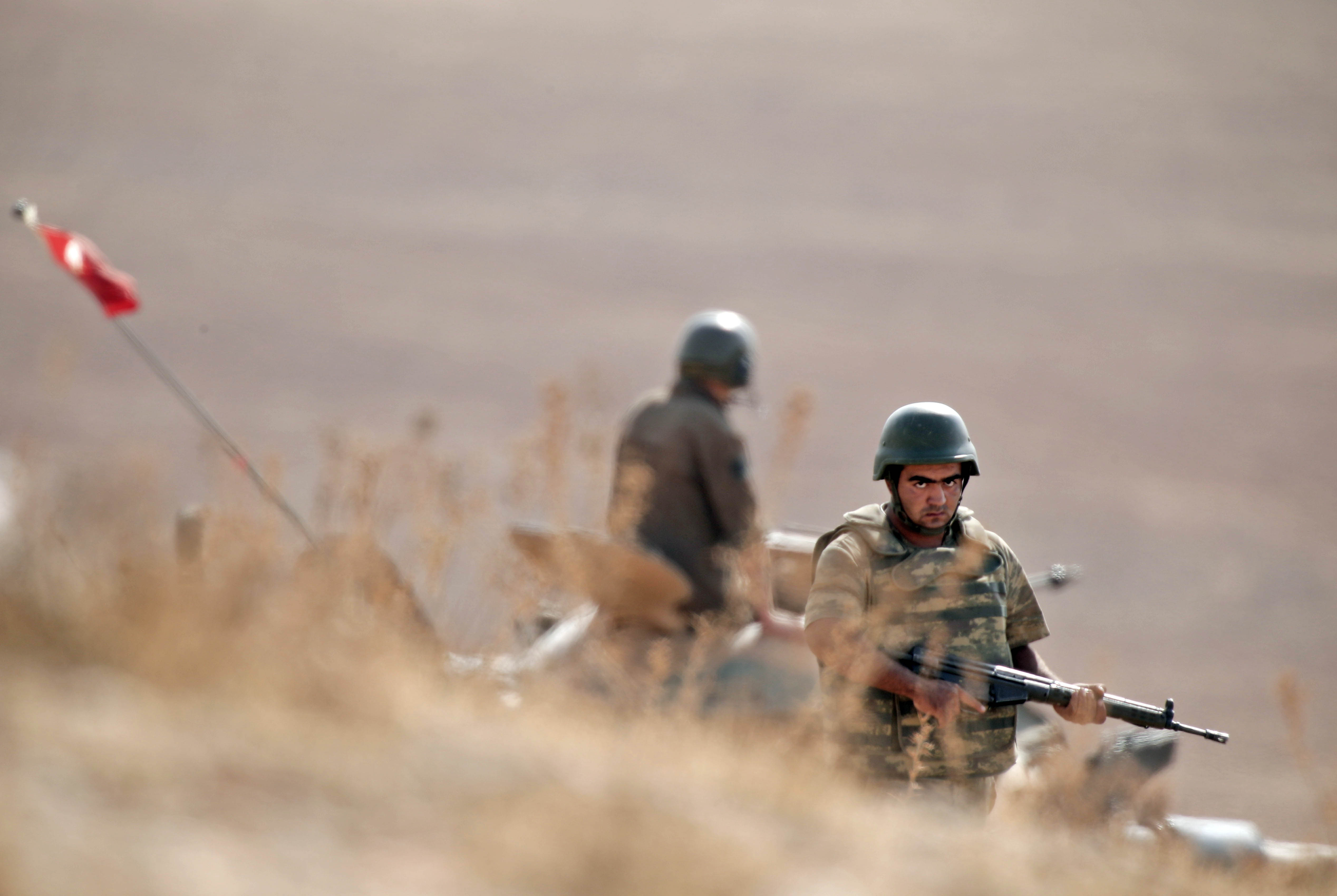 الجيش التركي يقتل 11 مسلحًا كرديًا