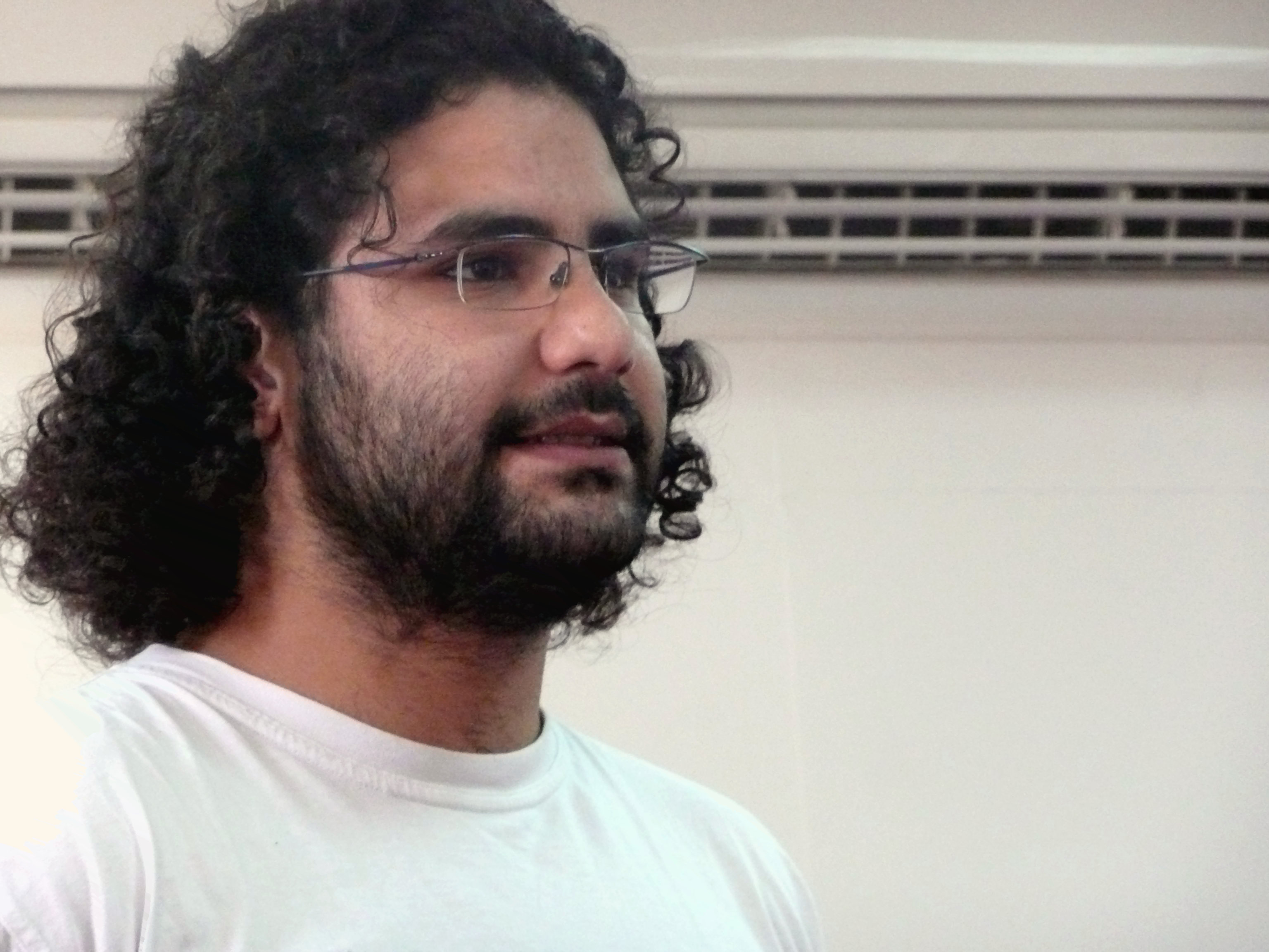 مصر: السجن 5 سنوات للناشط علاء عبد الفتاح علاء عبد الفتاح
