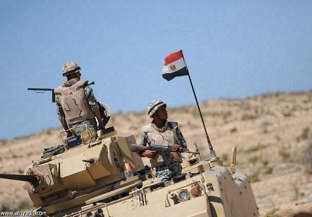 مصر: مقتل 17 "إرهابياً" شمال سيناء الجيش المصري