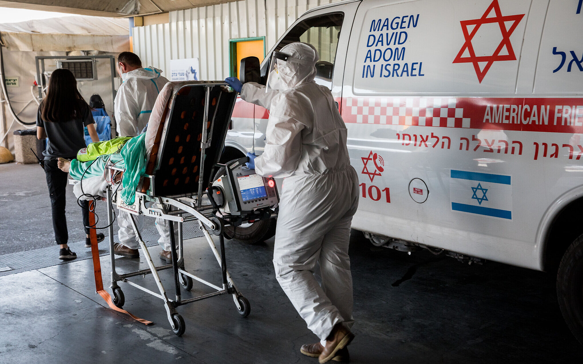 1.2 مليون تلقوا اللقاح- إسرائيل تسجّل 5135 إصابة جديدة بكورونا