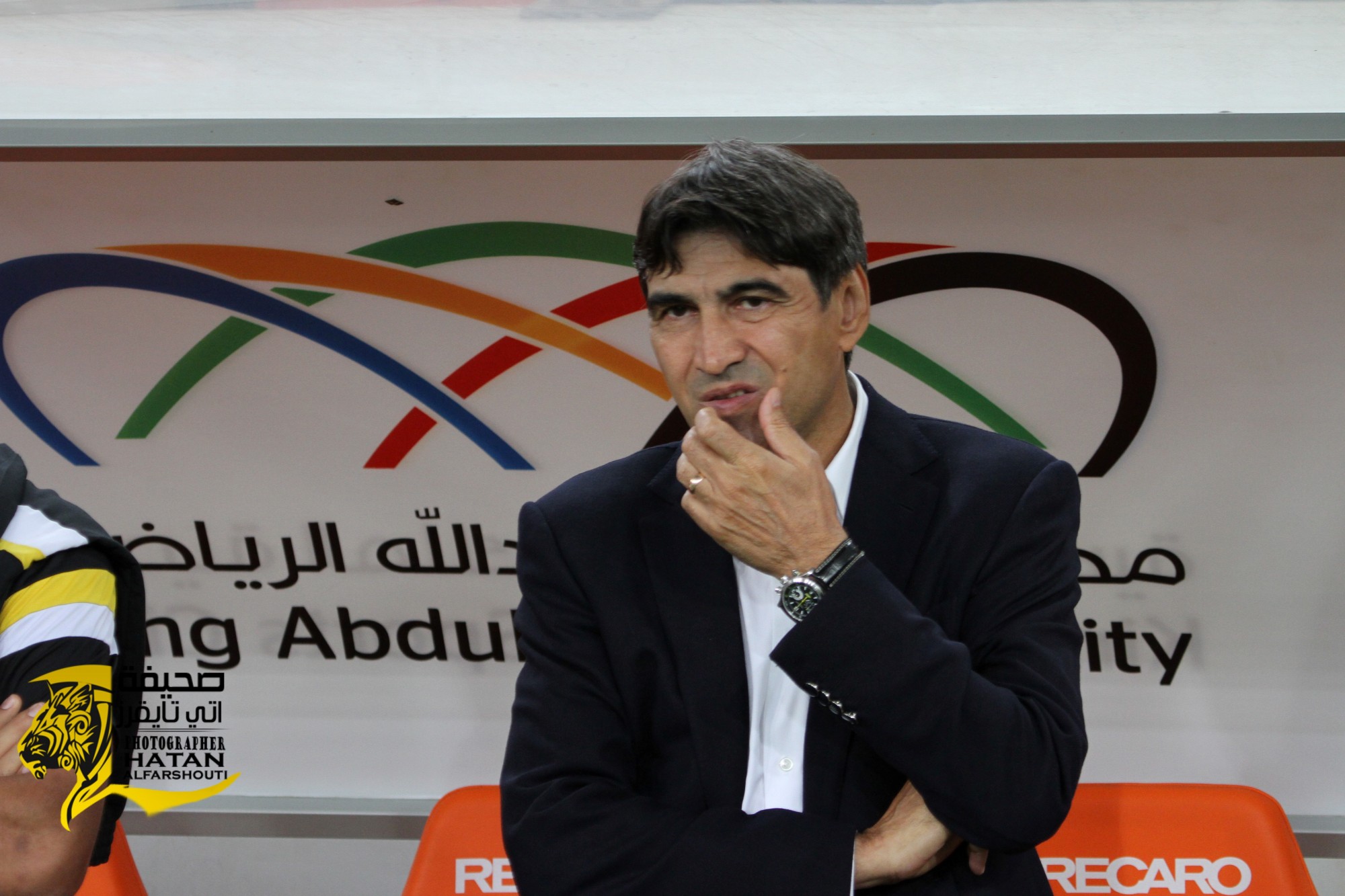 مدرب اتحاد جدة السعودي يهدد بالرحيل