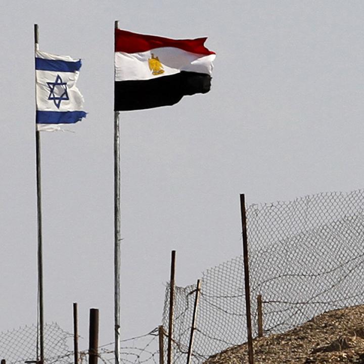 صحيفة: مصر تبذل جهوداً كبيرة مع الفصائل وإسرائيل لمنع تدهور الأوضاع