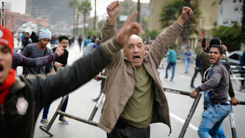 مصر: ارتفاع عدد قتلى مظاهرات أمس إلى 18 قتيلاً مظاهرات مصر