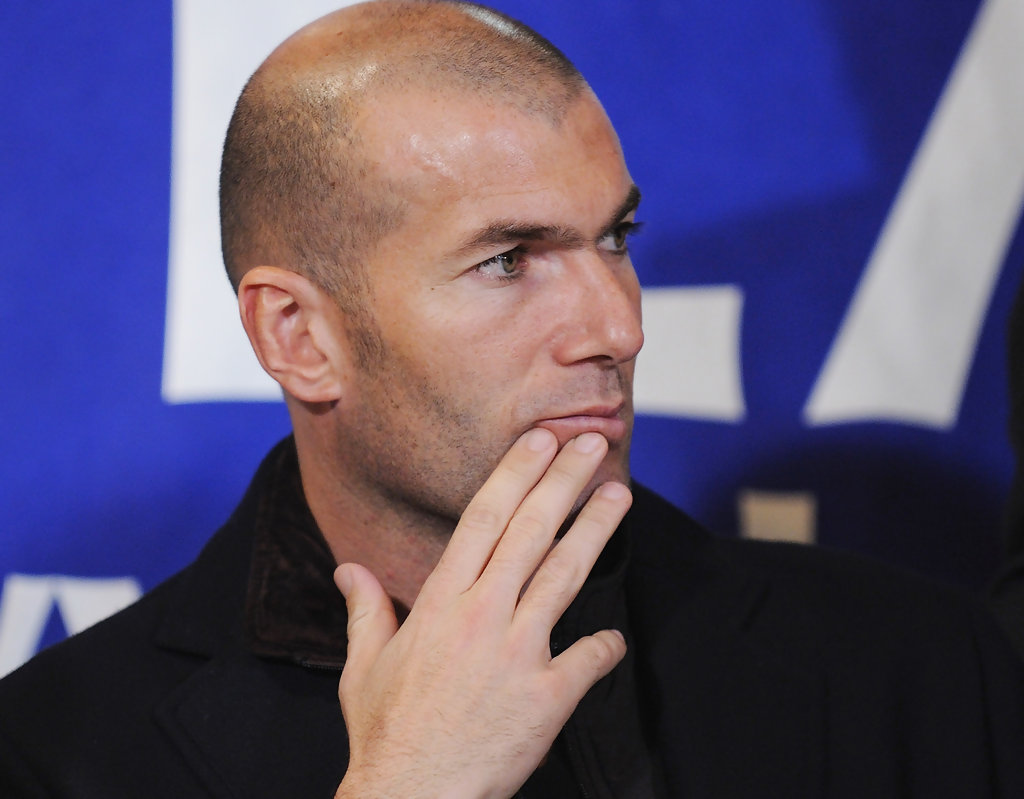 زيدان: يومًا ما قد أكون مدربًا لريال مدريد زيدان: يومًا ما قد أكون مدربًا لريال مدريد