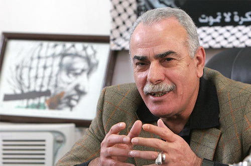 أبو العينين: لم نكلف من الرئيس لوقف الهبة الشعبية في القدس أبو العينين