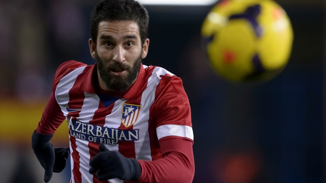 برشلونة يتفق مع اتليتيكو لضم اردا توران برشلونة يتفق مع اتليتيكو لضم اردا توران