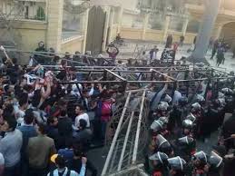 فيديو جديد لجماهير الزمالك لحظة سقوط القفص الحديدي عليهم جماهير الزمالك