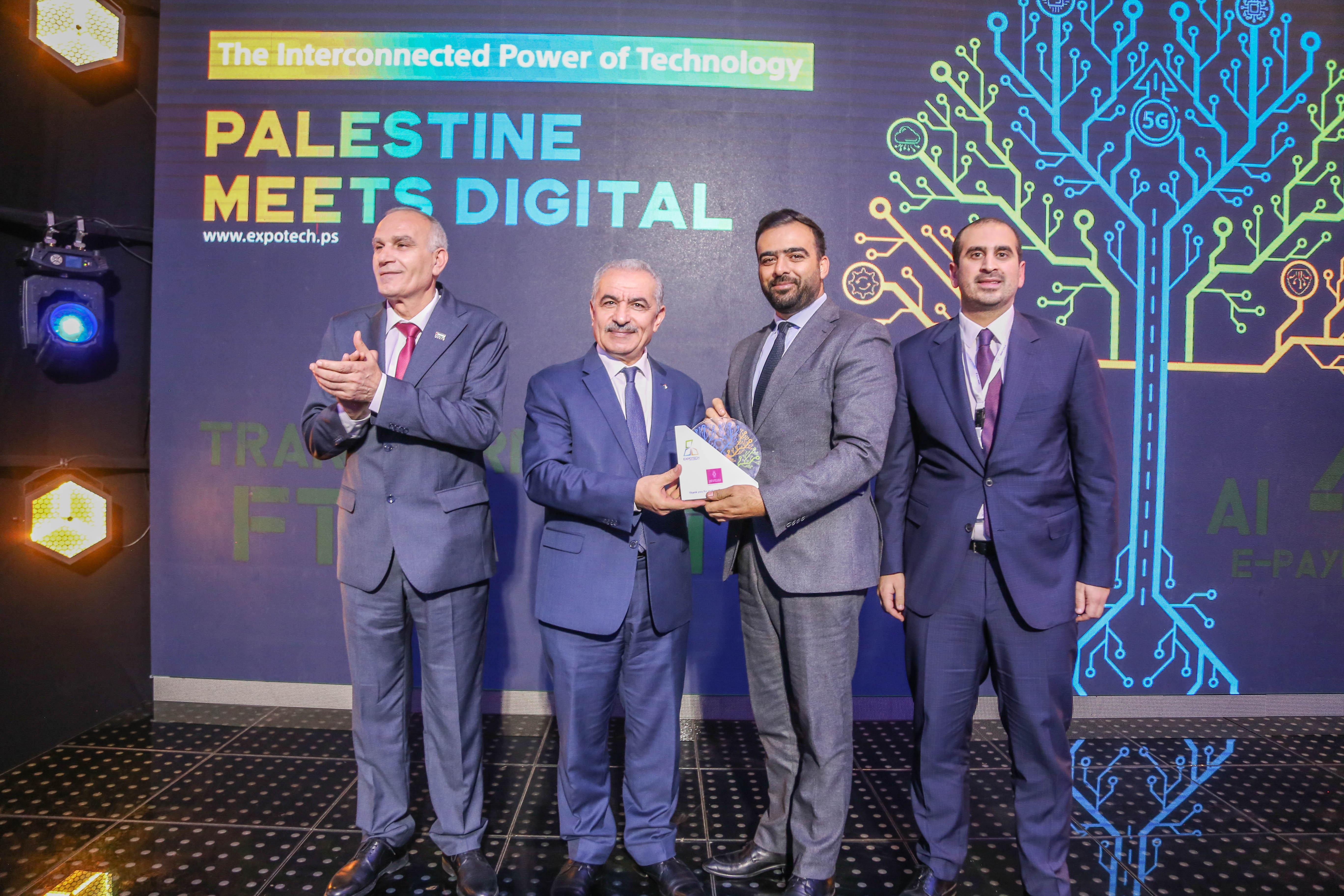 انسجاماً مع رؤيته الاستراتيجية نحو تعزيز التحول الرقمي..