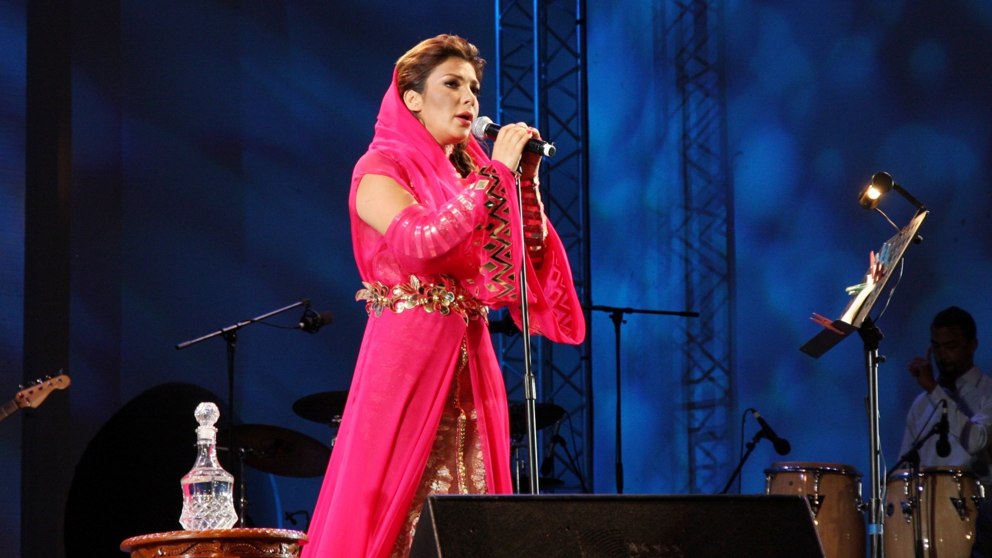 أصالة نصري قيد الإقامة الجبرية في لبنان أصالة نصري