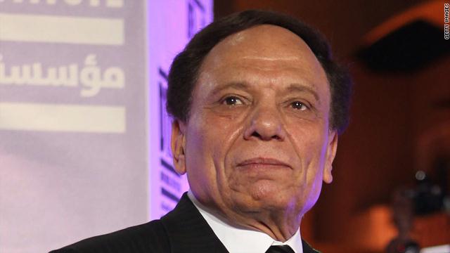 عادل إمام يعتذر لنور الشريف عادل إمام