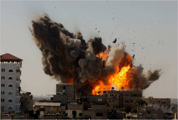 إسرائيل وغزة تقتربان من مواجهة "غير مرغوبة" حرب على غزة