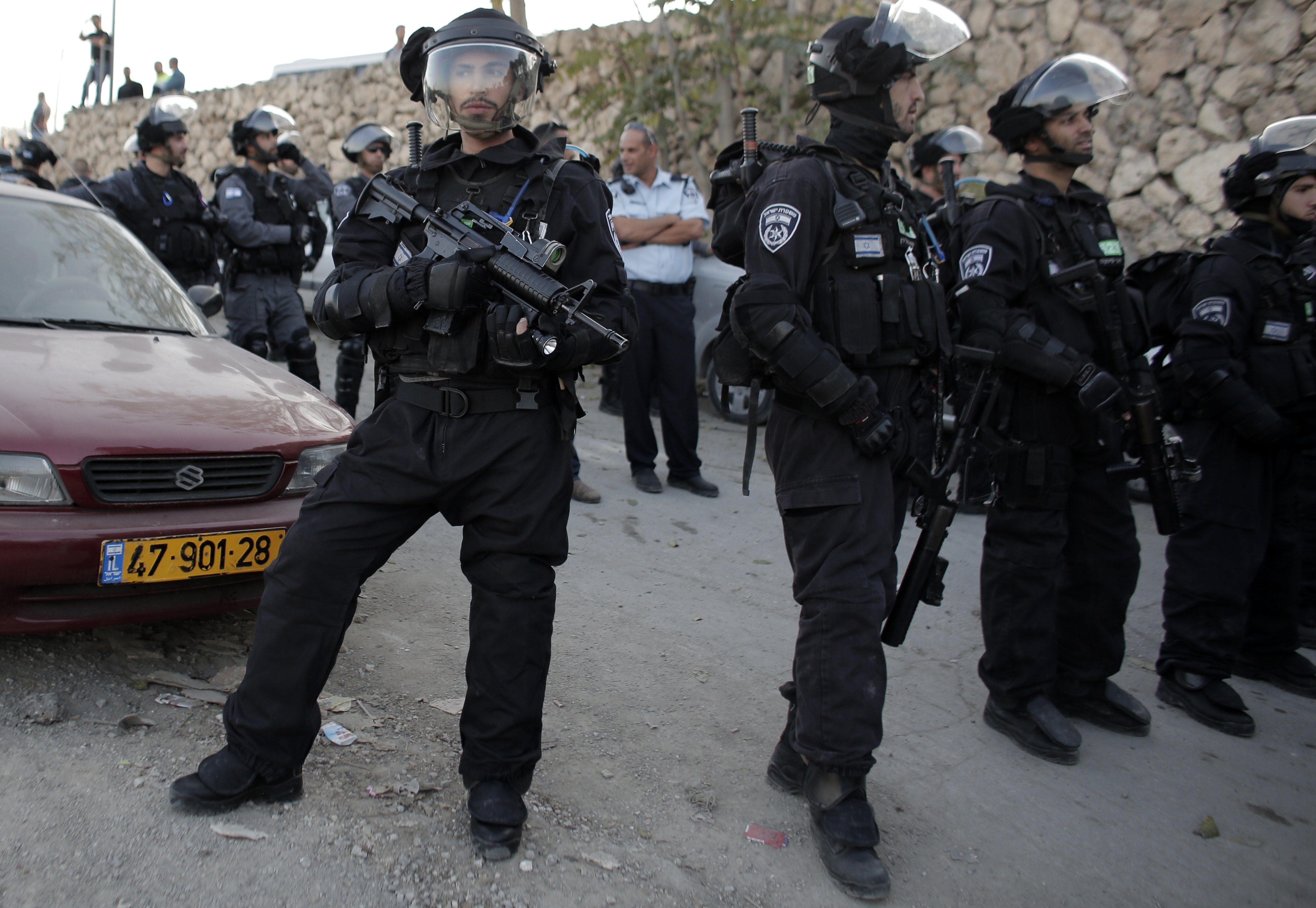 شرطة الاحتلال تهدم منزلًا في الداخل الفلسطيني