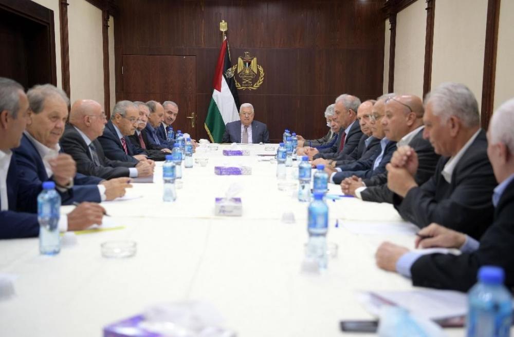 عباس باجتماع اللجنة التنفيذية: مضطرون للتحلل من الالتزامات مع الأطراف المعنية