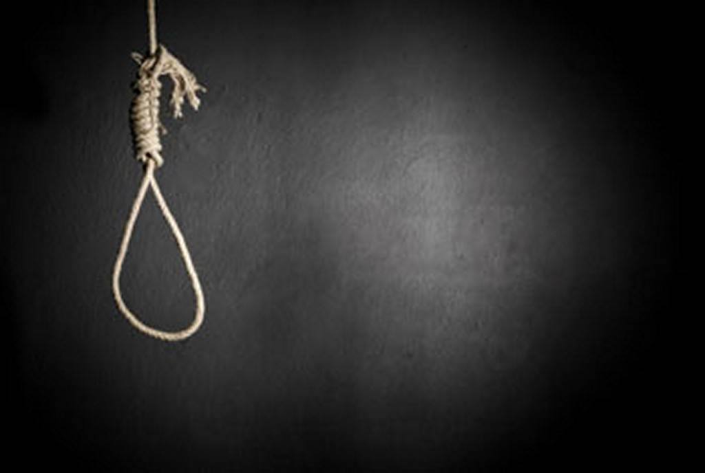 جنين ...وفاة فتاة شنقاً انتحار شنقاً