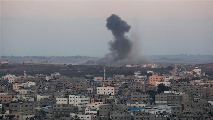 غزة: طيران الاحتلال يشن غارتين على موقعين للقسام غزة: طيران الاحتلال يشن غارتين على موقعين للقسام