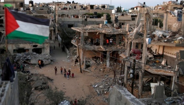 بينيت: ملف اعمار القطاع غير مرتبط بإعادة الأسرى الإسرائيليين من غزة