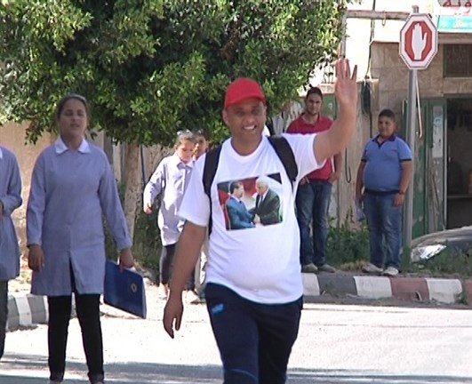 مواطن يمشي من شمال الضفة إلى الأردن لتهنئة الأردنيين بعيد الاستقلال اخبار فلسطين