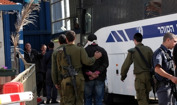الاحتلال يعتقل اثنين من مبعدي القدس مبعدي القدس