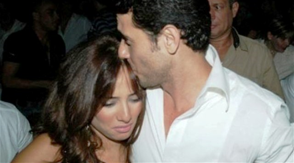 أحمد عز يعترف بطفليه من زينة ... هل أجبر على ذلك؟