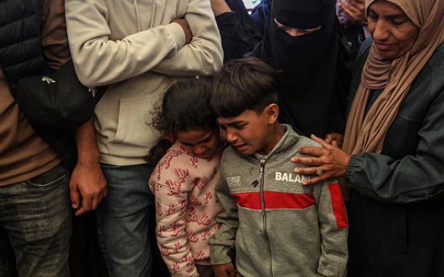 شهداء وإصابات بغارات إسرائيلية على قطاع غزة