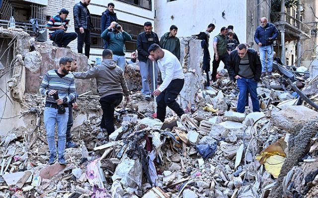 لبنان: شهداء بهجمات إسرائيلية والاحتلال يدعي مهاجمة 150 هدفا لحزب الله بآخر 24 ساعة