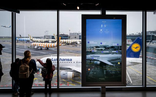 شركات طيران تتخوف من تقنين وقود الطائرات إثر تداعيات الحرب على إيران